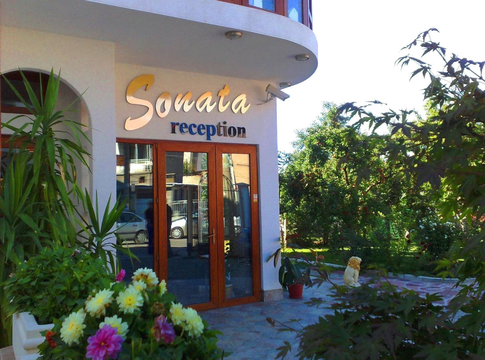 Family Hotel Sonata Samokov Exterior photo